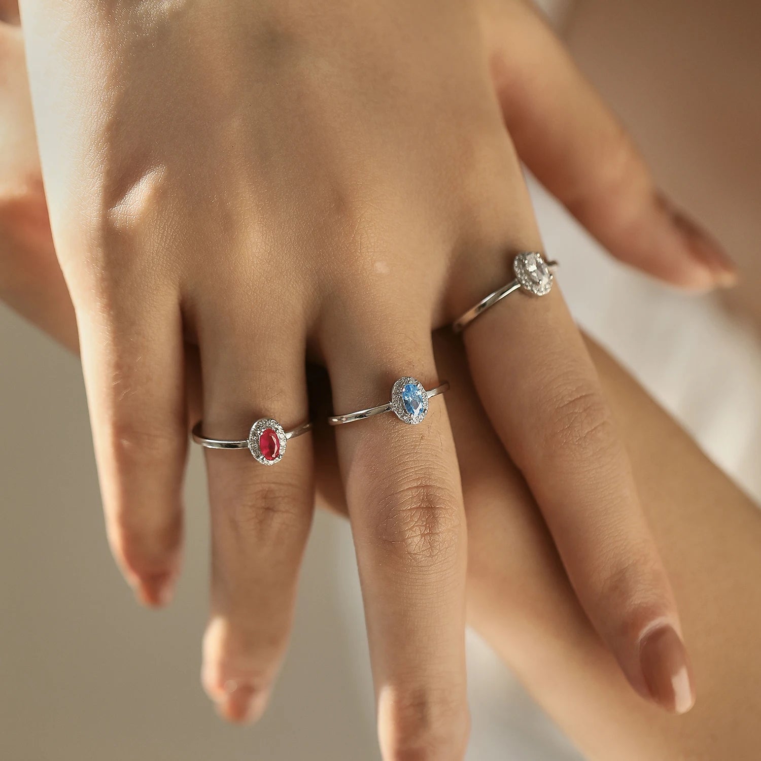 MODIAN Real 925 Sterling Silver Classic Elegant Oval Rainbow Colorful Zirconia Ring For Women Wedding Engagement Fine Jewelry