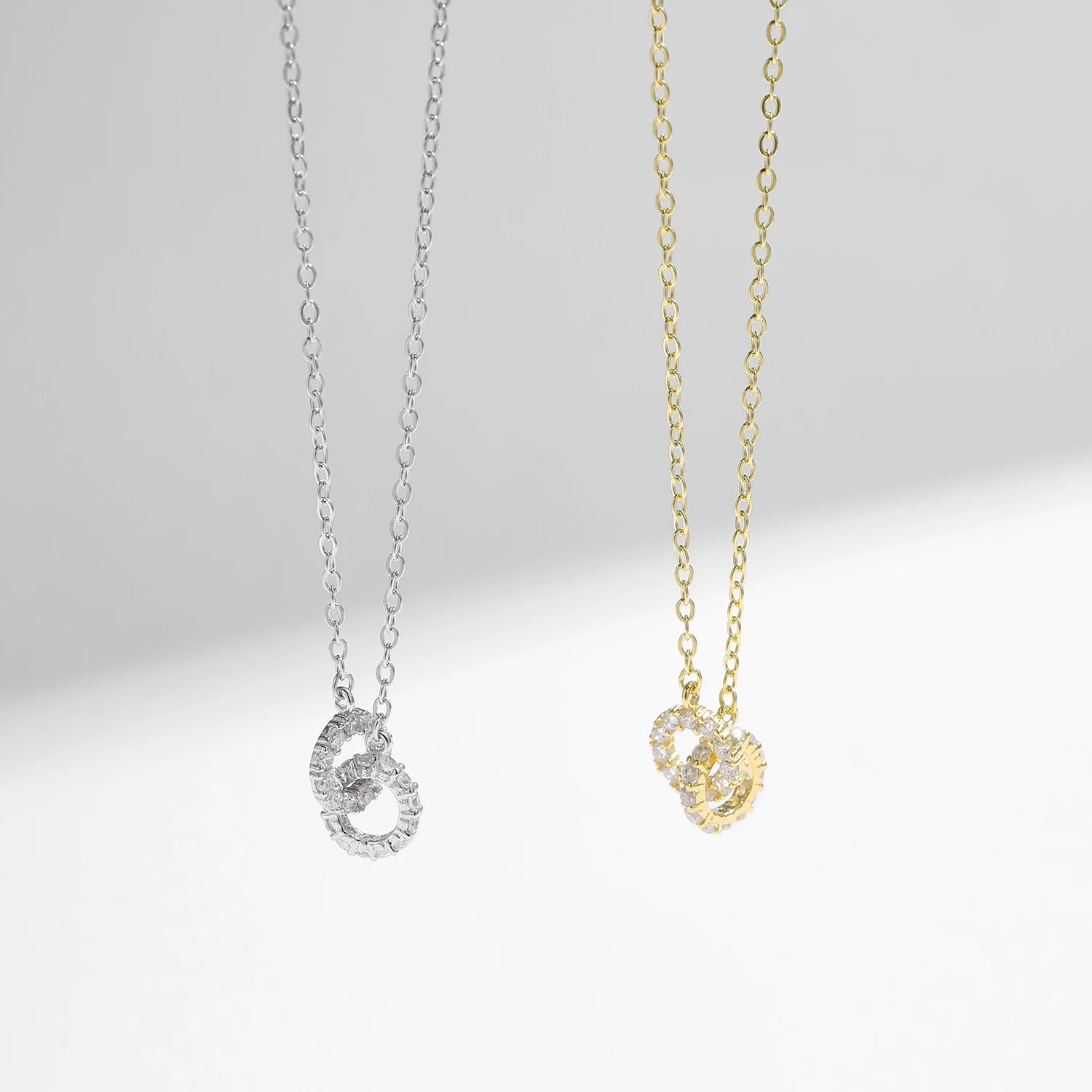 MODIAN 925 Sterling Silver Sparkling Circle Lock Fashion Pendant Necklaces Basic Daily Trendy Jewelry For Women Gifts