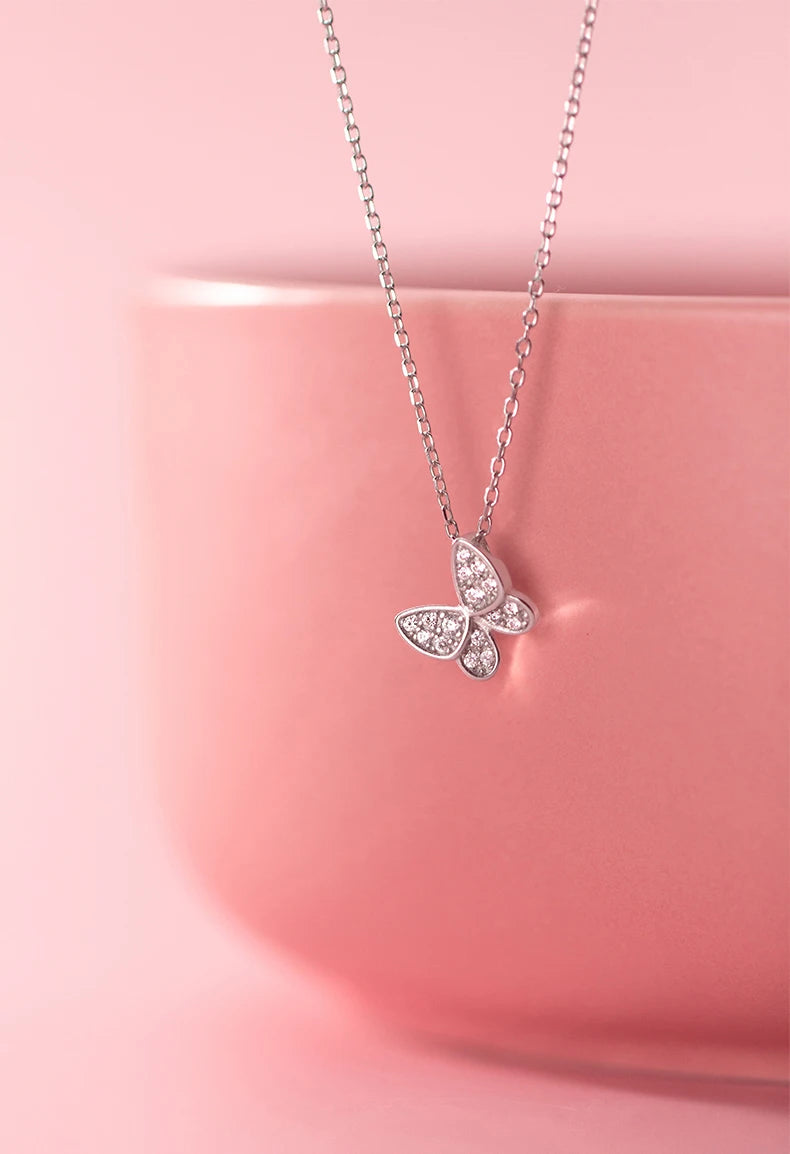 Modian New 925 Sterling Silver Sparkling Zircon Dancing Butterfly Tiny Mini Pendant for Women Fine Jewelry Birthday Gift