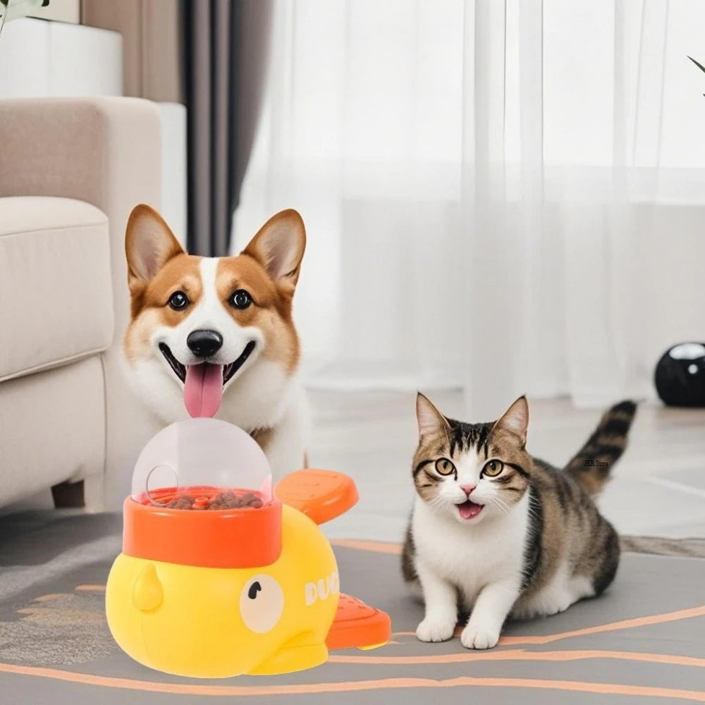 Little Yellow Duck Leakage Pet Toy - Cat Feeding Toy - Self Entertaining And Relaxing Cat Toy - Pet Snacks Freeze-dried Launcher