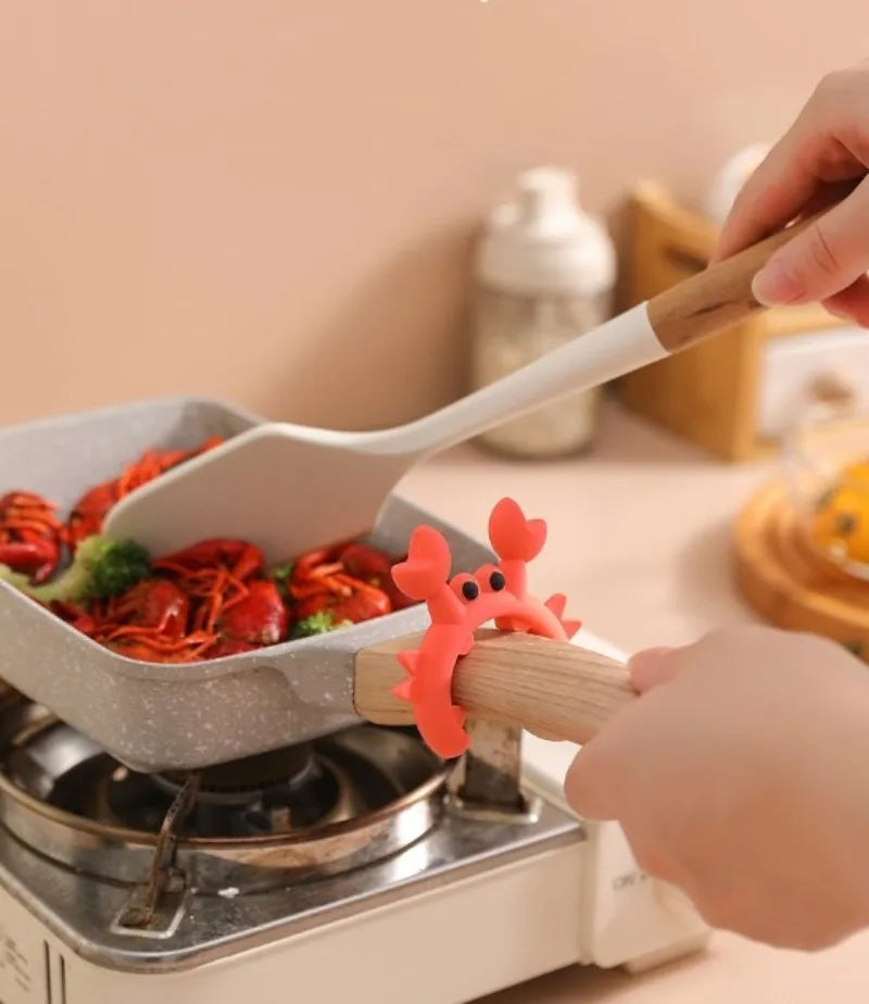 6/1PCS Small Crab Spatula Holder Anti Scalding Overflow Silicone Pot Clip Spoon Holder Clip Universal Shovel Rack Kitchen Gadget