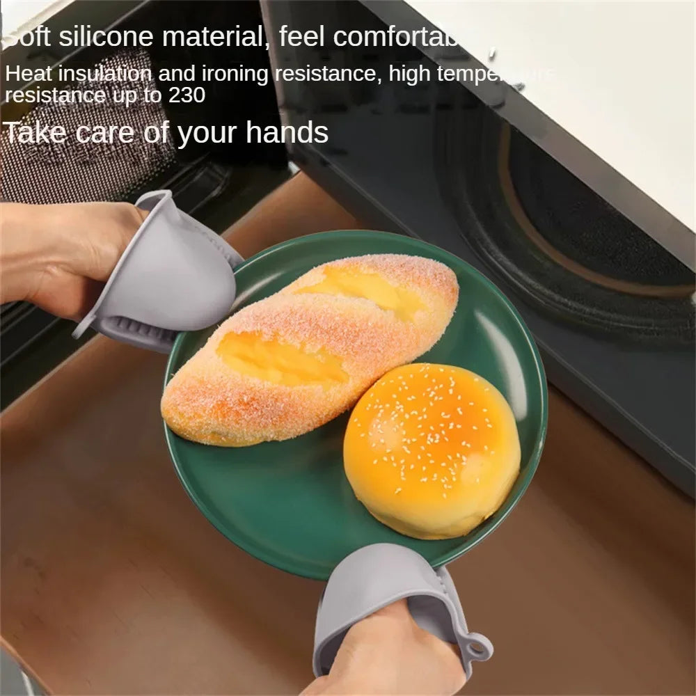 Shark Shaped Silicone Insulated Glove Anti Slip Thickened High temperature resistance Kitchen Anti Scalding Device Oven Mitt