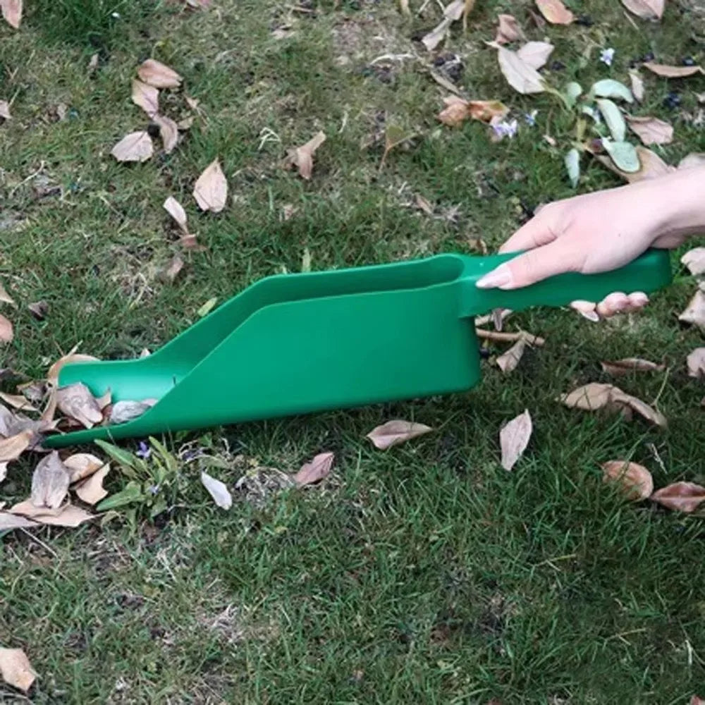 Plastic Gutter Getter Scoop Multi Use Dirt Debris Remove Leaf Cleaning Scoop Hand Scoop Gutter Cleaning Tool Garden Maintenance