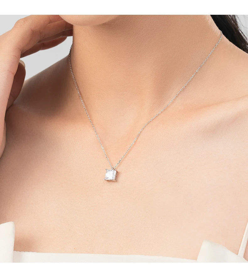 MODIAN 925 Sterling Silver Square Sparkling AAAAA CZ Pendant Necklace Platinum Plated Neck Chain for Wowen Weddng Fine Jewelry