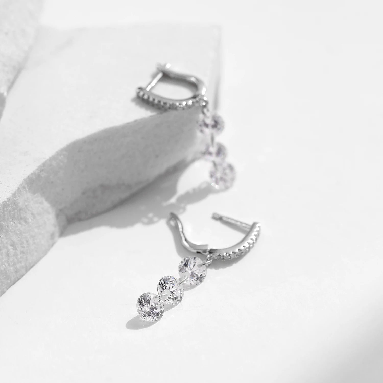 MODIAN 925 Sterling Silver Sparkling Luxury Clear CZ Swing Dangle Earrings Classic Wedding Drop Earrings For Women Jewelry