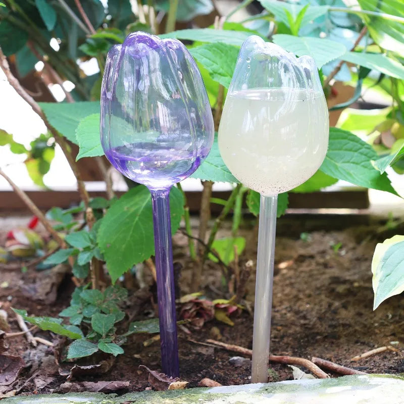 8/1x Tulip-Shaped Watering Globes Effortless Self-Watering Solution for Garden Indoor Outdoor Plants Irrigation of Potted Plants