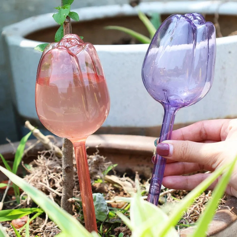 8/1x Tulip-Shaped Watering Globes Effortless Self-Watering Solution for Garden Indoor Outdoor Plants Irrigation of Potted Plants