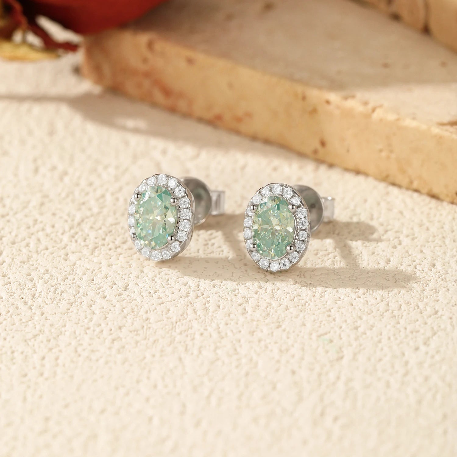 MODIAN 1CT D Color Green Moissanite Halo Earrings 925 Sterling Silver Elegant Oval Stud Earrings For Women Party Fine Jewelry