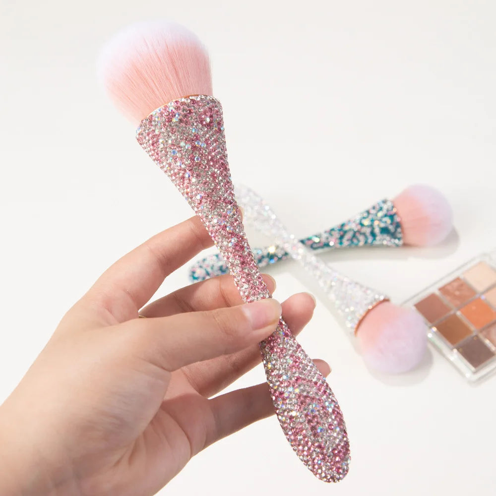 1pc Flat Arched Foundation Brush Whole Body Is Encrusted with Rhinestones Synthetic Hair Professional Powder Brush Makeup Tool
