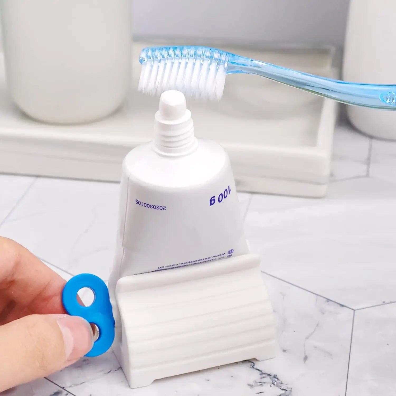 Tube Hand Cream Facial Cleanser Dispenser Holder Squeezer Toothpaste Squeezers Holder Portable Manual Squeeze Tools Household